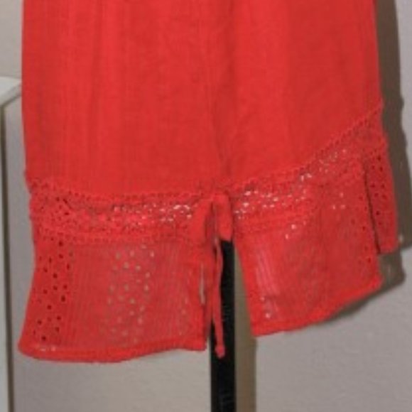 Knox Rose Tunic - Picture 3 of 5